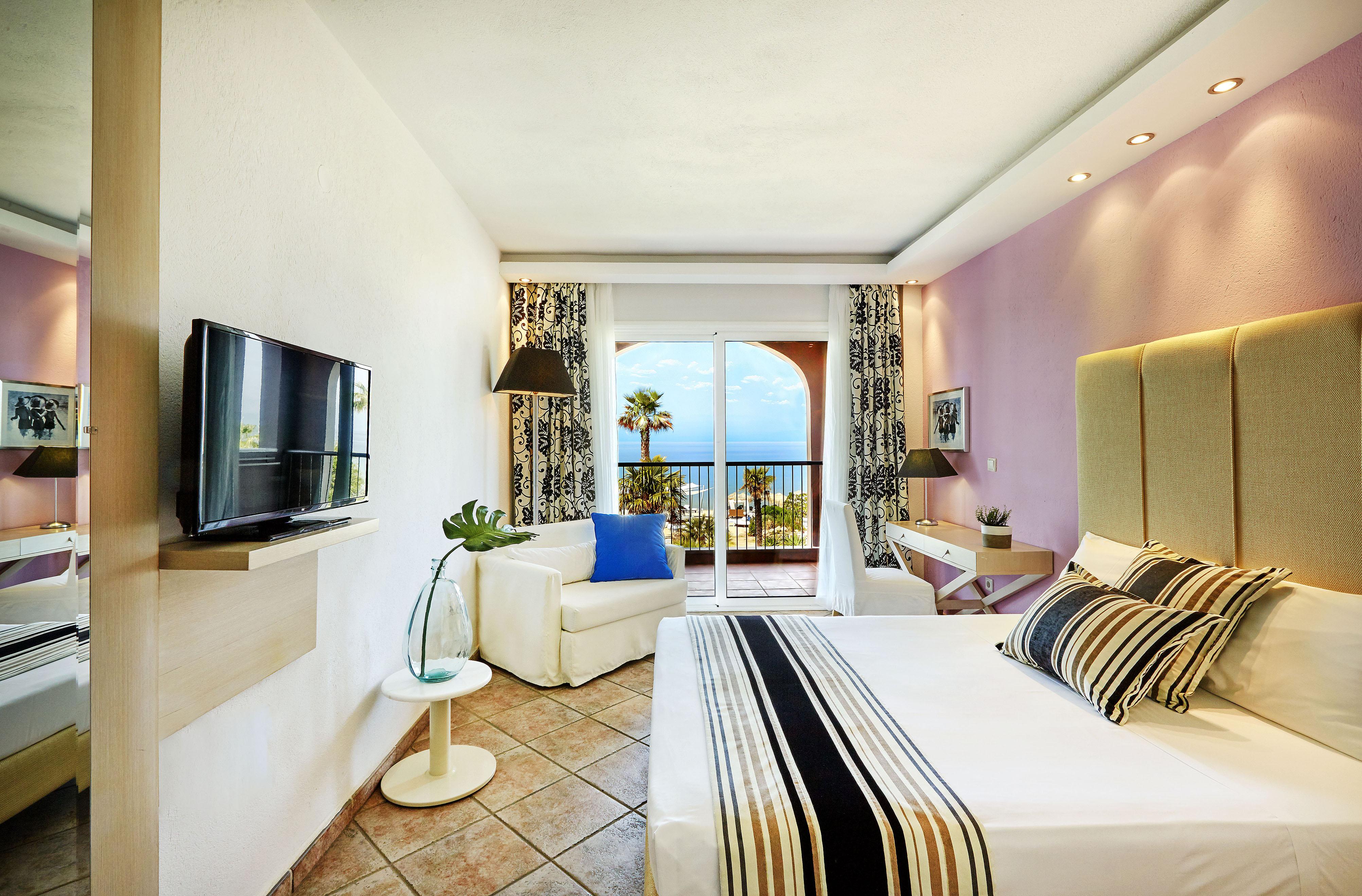 Ilio Mare Resort 5*
