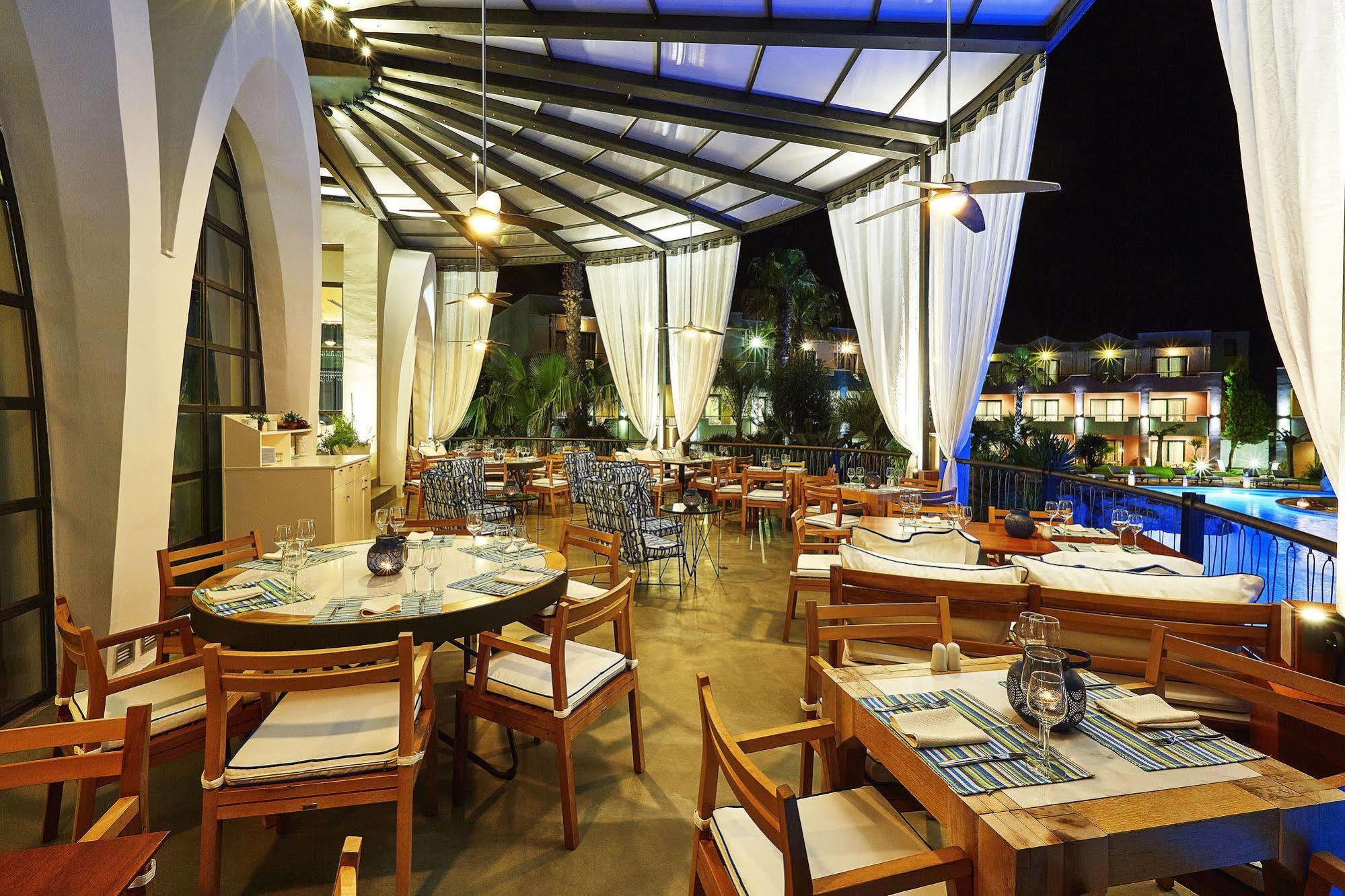Ilio Mare 5* Órmos Prínou
